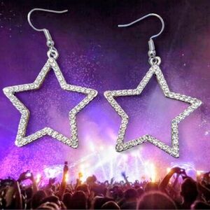 ROCKIN’ RHINESTONE Sparkling White Crystal Hollow STAR Silvertone Drop Earrings